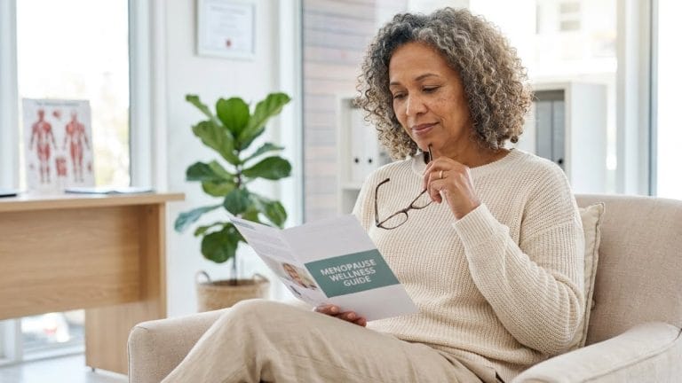 HRT for Menopause: Pros, Cons and What the Evidence Says